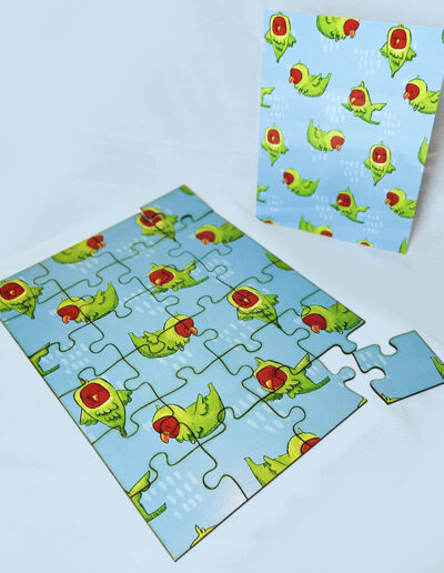 24 pieces Parrots puzzle