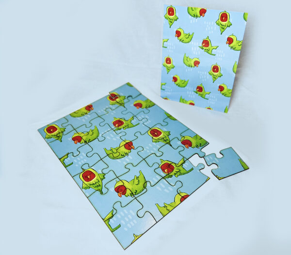 24 pieces Parrots puzzle