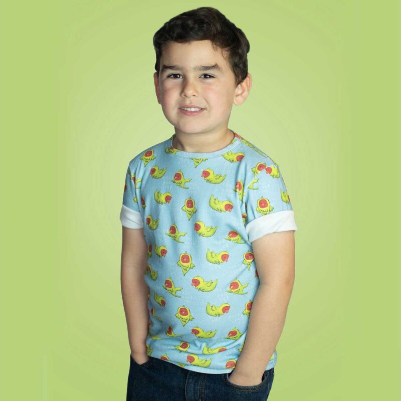 Kid wearing a busy parrot t-shirt, Colorful Toddler T-Shirt